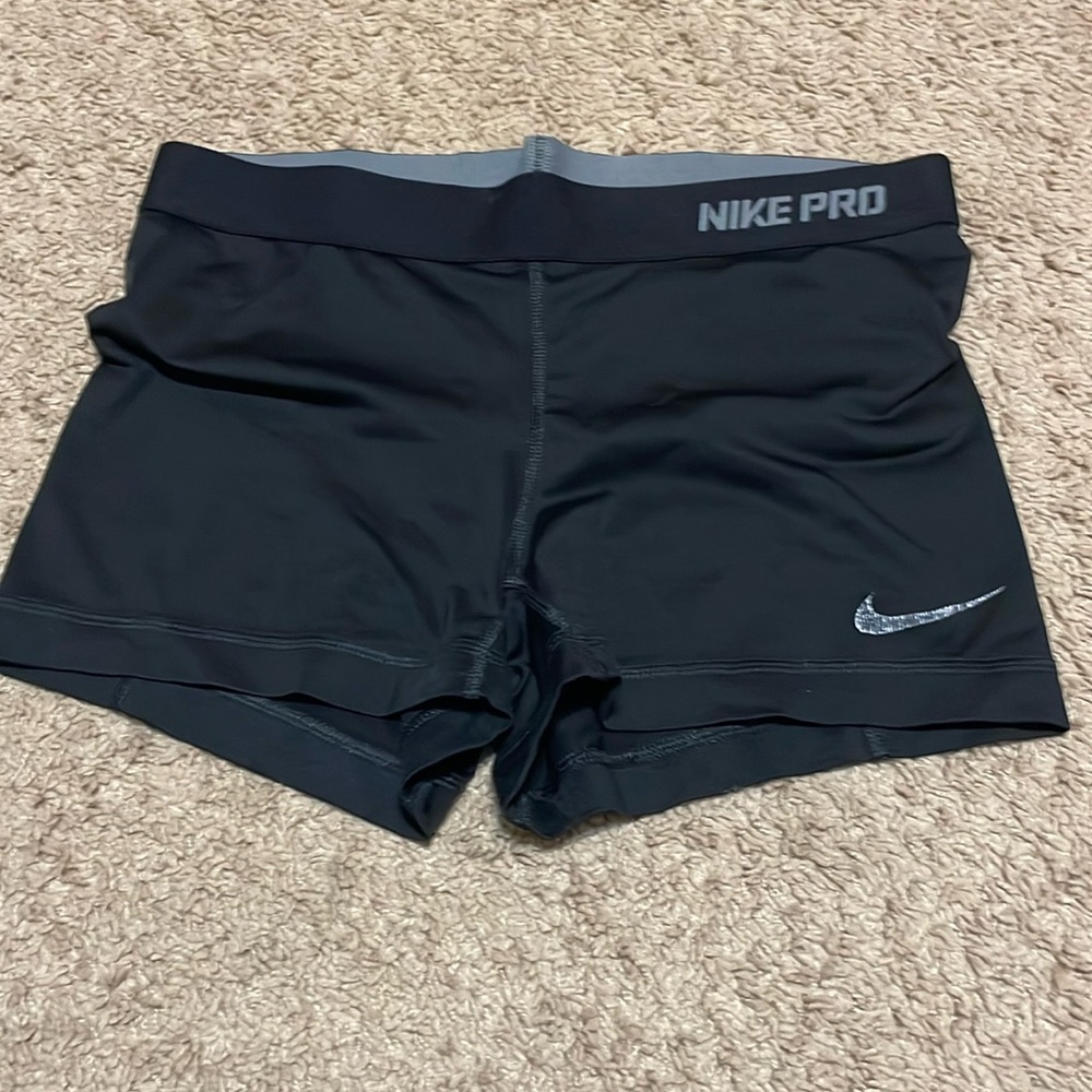 Nike pros